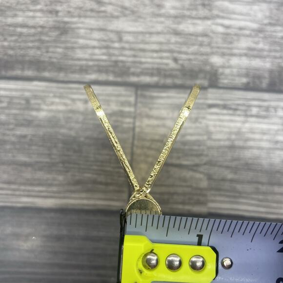 Master Manufacture Inc. 4” X 4” Brass Plated Hinges - Picture 8 of 8